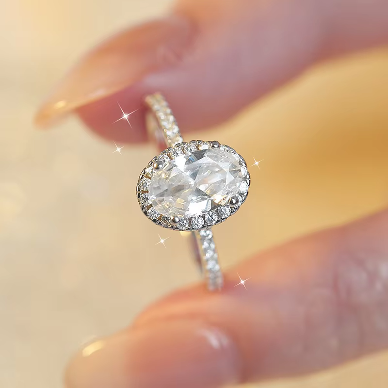 Women's Grand Ring 2 Carat Moissanite in PT950 Platinum - Bold Elegant Wedding Style Pigeon Egg Ring